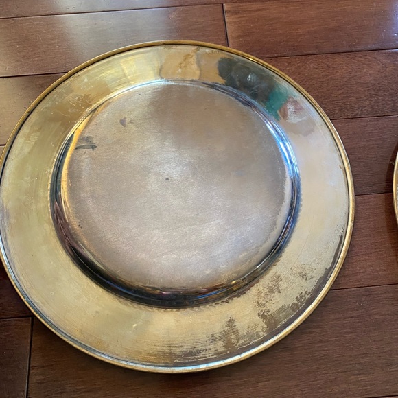 Set of 2 Brass Charger Plates-Vintage 11 3/4” India - Picture 9 of 12